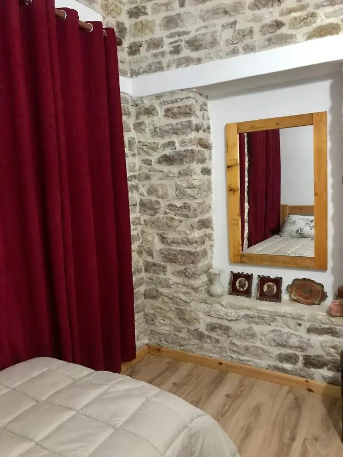 Aparthotel Vila Eri Gjirokastër