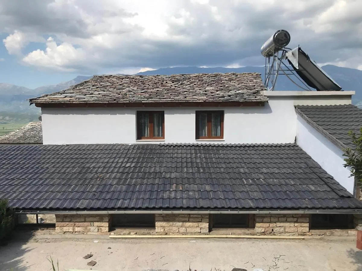 Aparthotel Vila Eri Gjirokastër Albanien