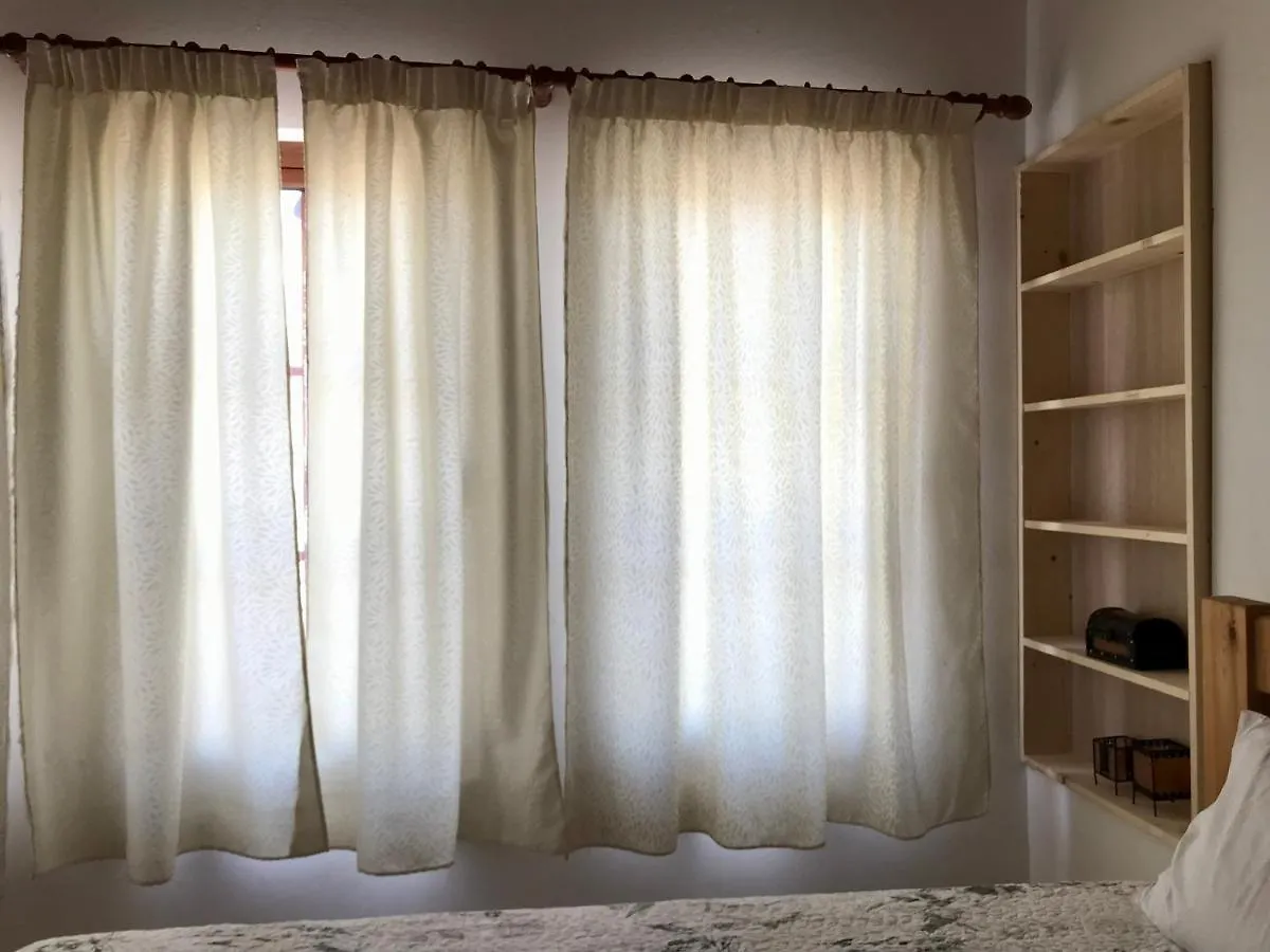 Vila Eri Gjirokastër