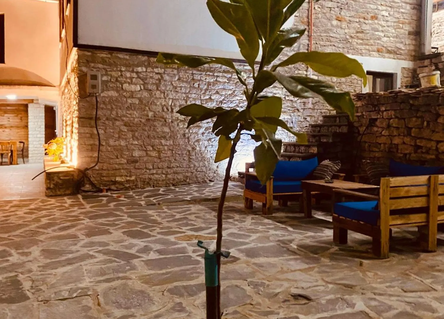 Aparthotel Vila Eri Gjirokastër Albanië