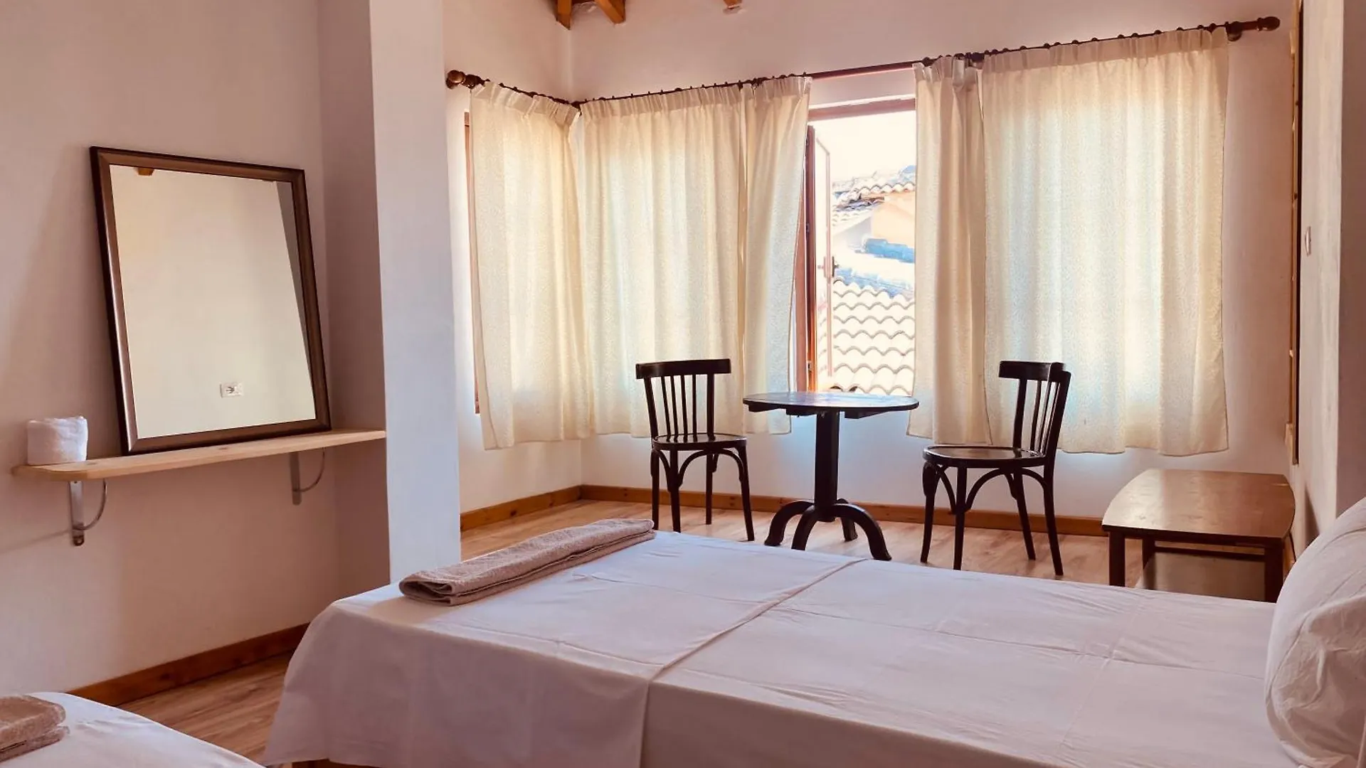 Vila Eri Gjirokaster Albania