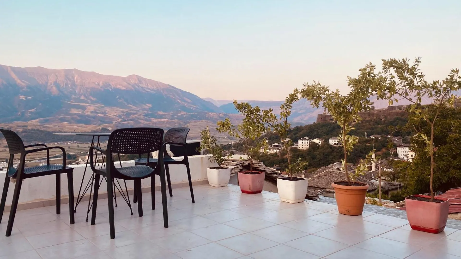 Vila Eri Gjirokastër Albanië